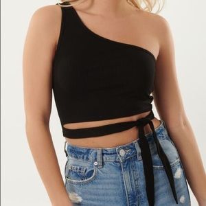 Garage crop top